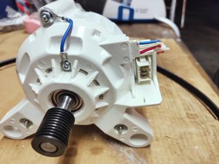 Motore Lavatrice Whirlpool BPM H27