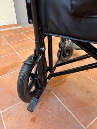 Silla de ruedas ancho especial