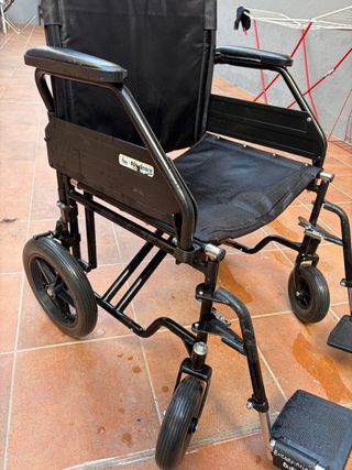 Silla de ruedas ancho especial