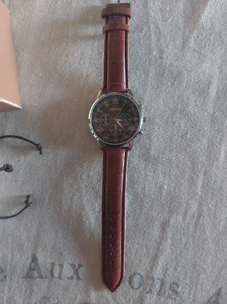SIN ESTRENAR..Reloj Geneva y 3 Pulseras