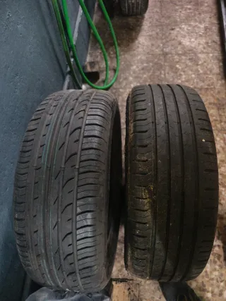 Neumáticos varias medidas sin uso pero antiguas.