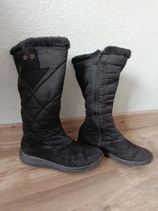 Botas altas negras impermeables