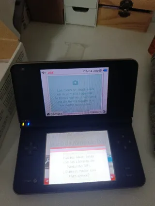 Nintendo DSi XL Negra