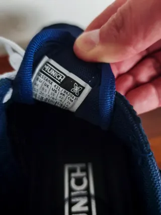 Zapatillas Munich Azul y Blanco