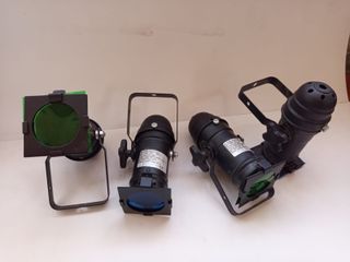 4 Focos escenario