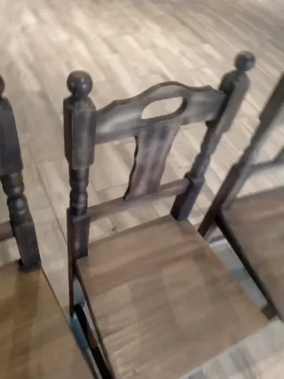 sillas de madera rústicas