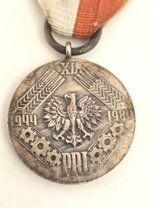 Lote 2 Medallas Polonia Trabajo Minero