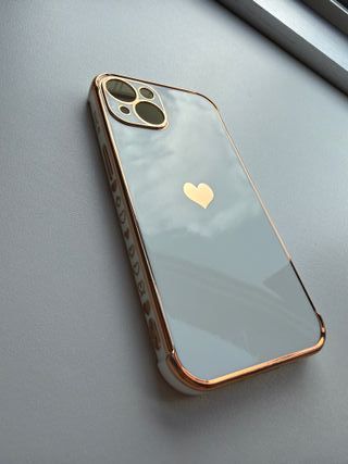 Funda iPhone 13 Corazón Dorado
