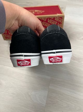 Vans Ward Zapatillas Negras y Blancas