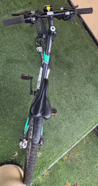 Bicicleta BTT Rockrider 700