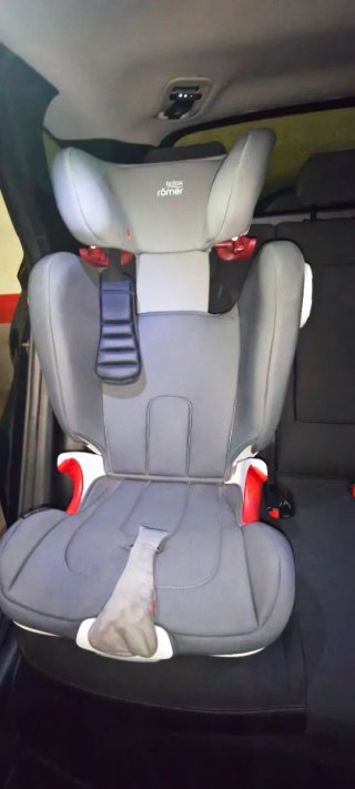 Silla coche Romer Britax para niñ@s