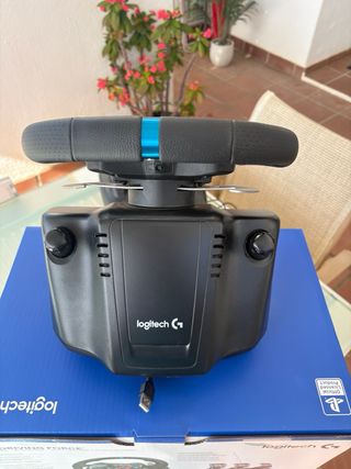 Volante Logitech G29 Driving Force