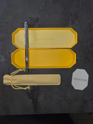 Penna Swarovski con astuccio e scatola