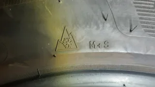 Neumático 215/50R17 95H Michelin Alpine 6