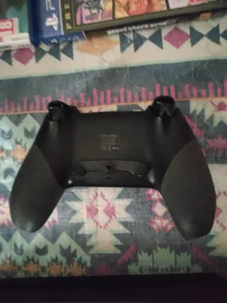 PS4 + GTA V + God of War + Mando