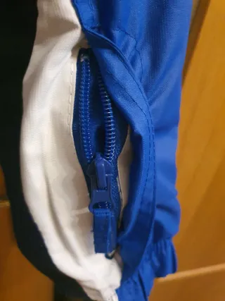 Conjunto esquí chaqueta y pantalón azul