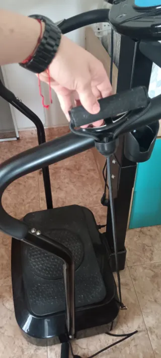 Máquina vibratoria par hacer ejercicio