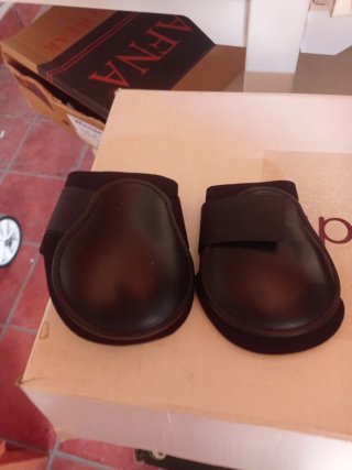 Protectores Neopreno Caballo Wigmoel