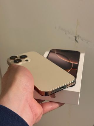 iPhone 16 Pro 256GB Oro