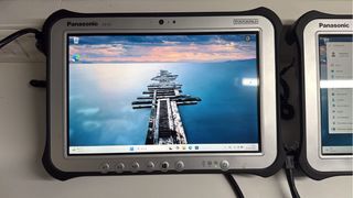 Panasonic Toughpad FZ-G1 Tablet