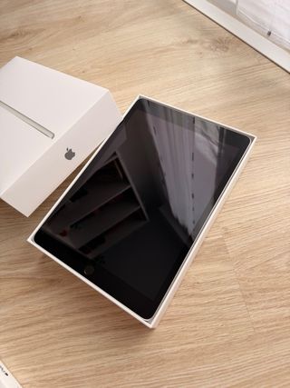iPad 10.2” 64GB Plata + Apple Pencil