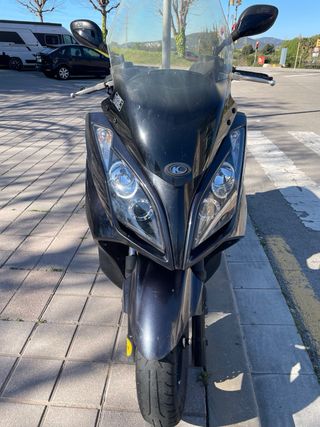 Kymco Superdink 125i Scooter Gris