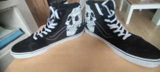 Zapatillas Vans Marrones y Negras