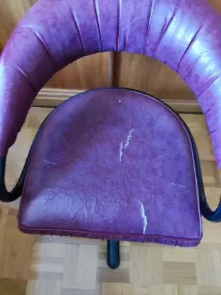 Sillón giratorio vintage retro diseño burdeos