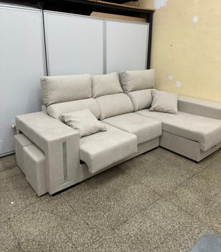 Sofa Modelo Oscar con Arcon y puff NUEVO!