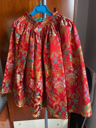 Traje de Valenciana rojo Manga larga y farol