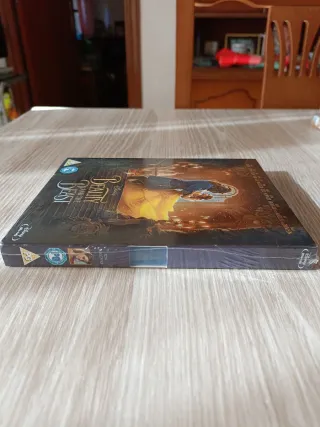 La Bella y la Bestia bluray sin abrir
