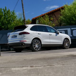 Porsche Cayenne 2016
