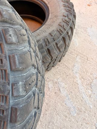 265/75/16 Cooper discoverer