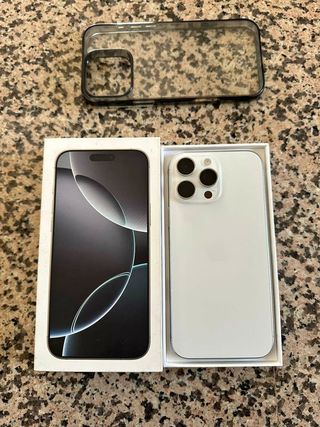 iPhone 16 Pro Max Blanco