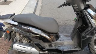 Kymco People 250 Negra Automática