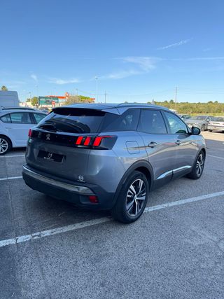Peugeot 3008 2016