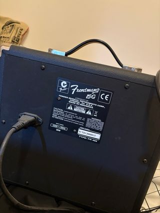 Amplificador Guitarra Fender Frontman 15G