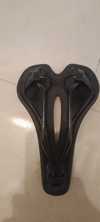 Sillín Cervelo Triatlón Negro