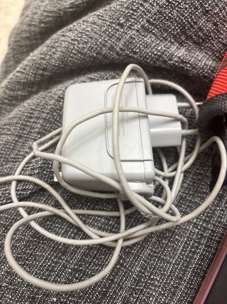 Nintendo 3DS Rosa con Custodia e Giochi