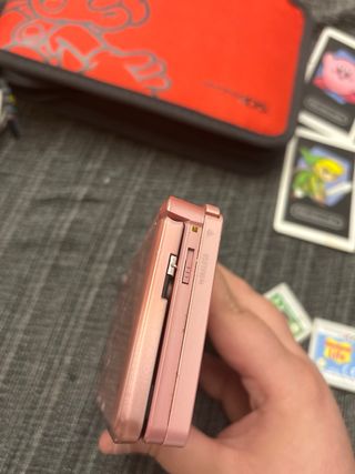 Nintendo 3DS Rosa con Custodia e Giochi