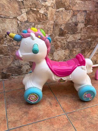 Correpasillos Unicornio interactivo