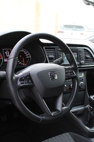SEAT Nuevo León 1.6 TDI 105cv St&Sp Style
