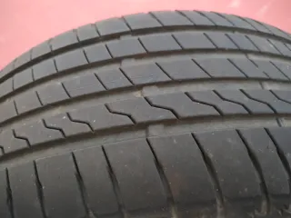 Llanta 205/60R15 con Neumático