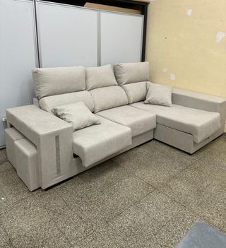 Sofa Modelo Oscar con Arcon y puff NUEVO!