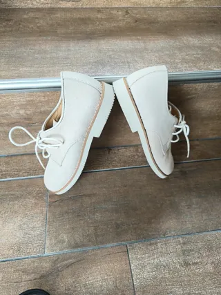 Zapatos Tizzas niño piel beige T.34