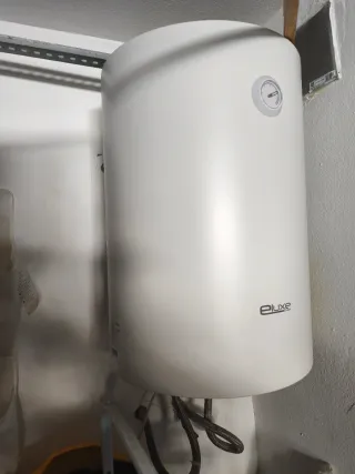 Termo eléctrico 80L Eluxe