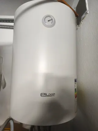 Termo eléctrico 80L Eluxe