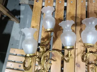 Apliques lamparas de pared dorados con tulipas