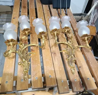 Apliques lamparas de pared dorados con tulipas