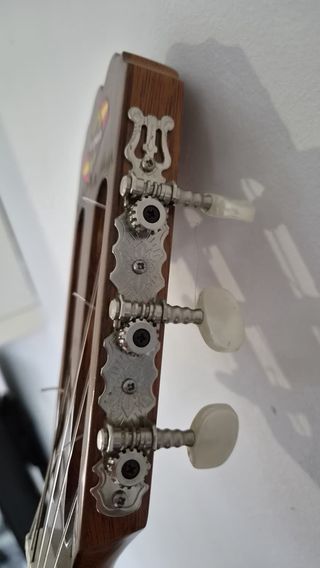 Guitarra Admira Clásica